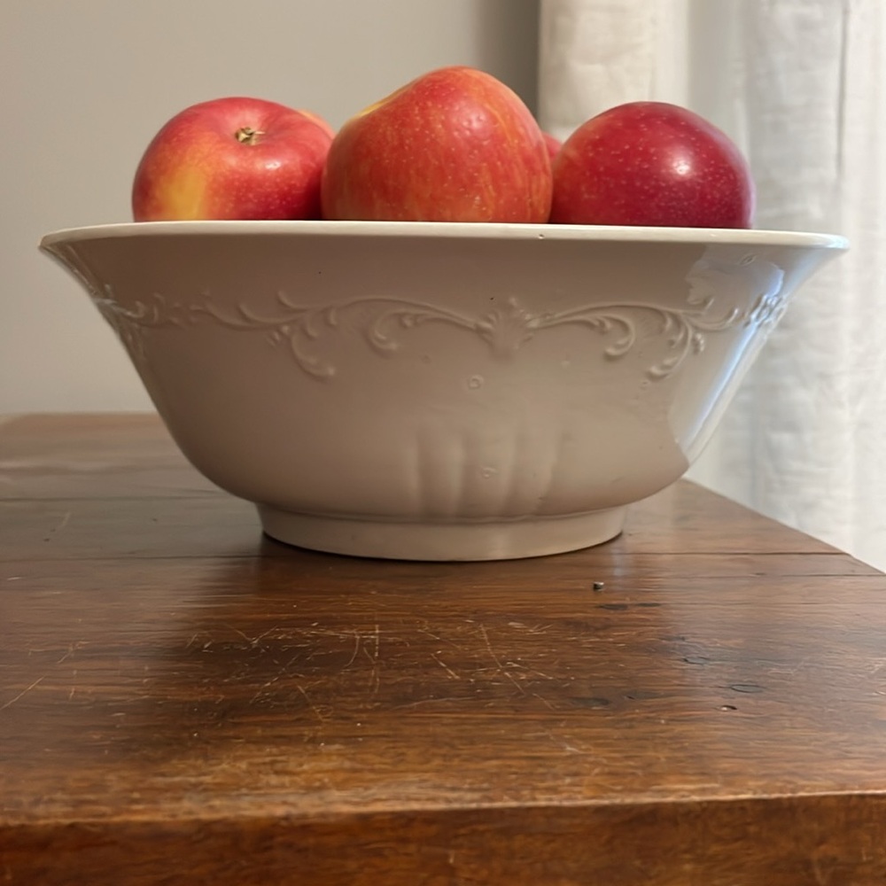 Charming Antique Cream Bowl by Cartwright Brothers, Likely from 1880s-1890s.